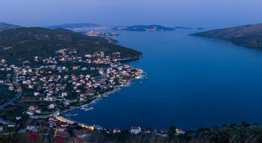 Apartments Iva I Marko Marina Εξωτερικό φωτογραφία