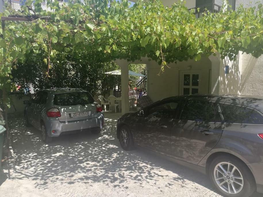 Apartments Iva I Marko Marina Εξωτερικό φωτογραφία